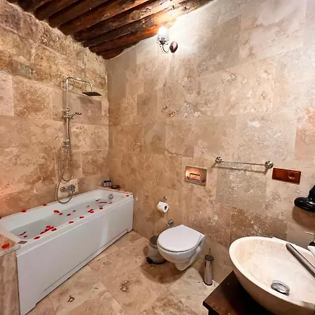 فندق Shadow Cave House