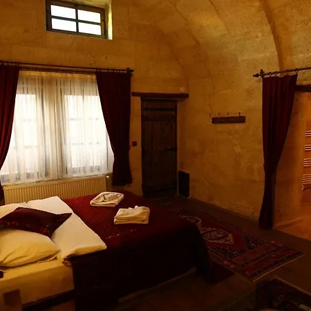 Shadow Cave House * أوروغوبْ